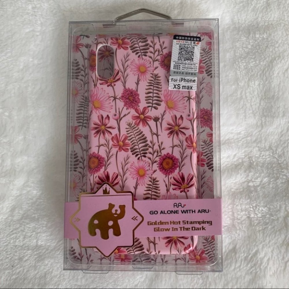 NEW iPhone XS Max Floral case